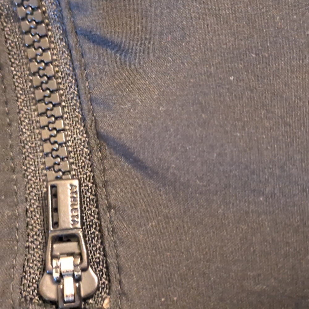 Athleta Venture Pant In Black Women's Size 8 Jogger Style Lots Of Pockets - Picture 7 of 11